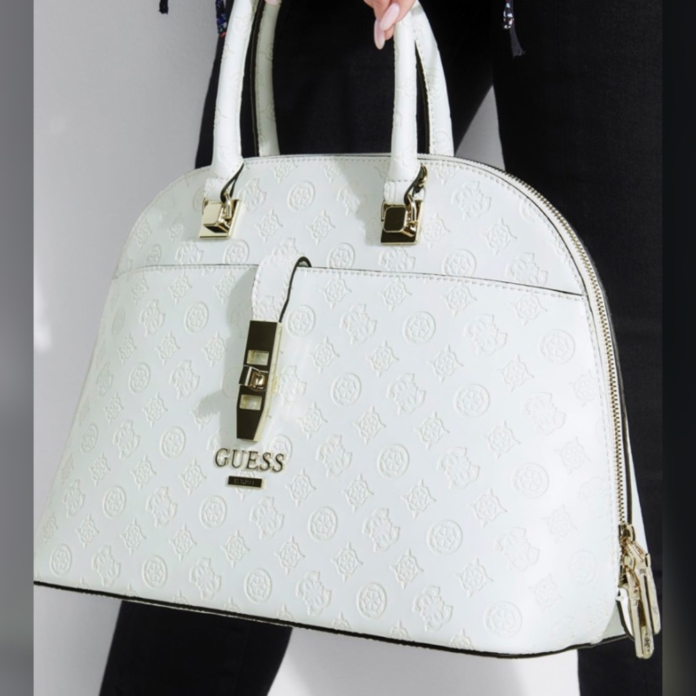 GUESS  
Peony Classic Small Dome Satchel